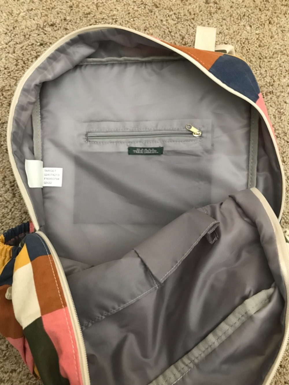 Checkerboard backpack - Picture 3 of 5